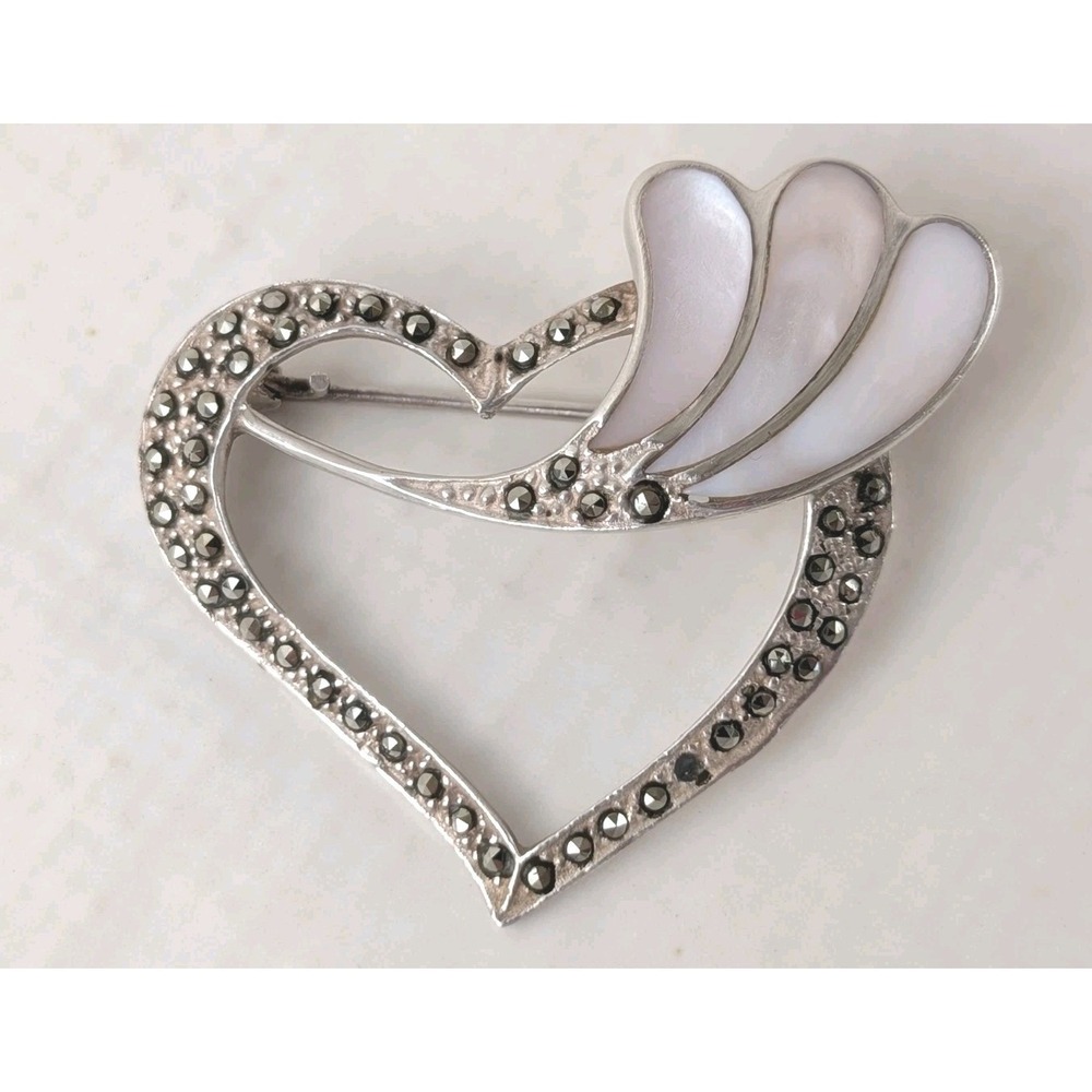 Vintage 925 Sterling Silver Marcasite Heart Brooch Mother‎ of Pearl Wing Pin...